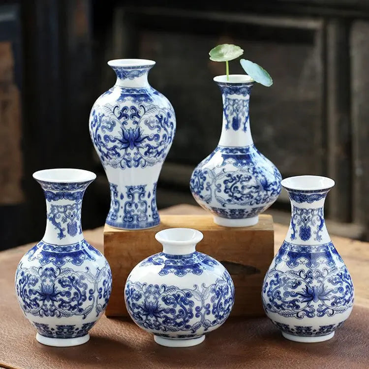 BlueBloom Porcelain Vase Teemdrop
